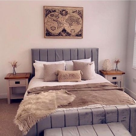 Penthouse, 2 Bedroom Apartment เกรทยาร์มัธ ภายนอก รูปภาพ